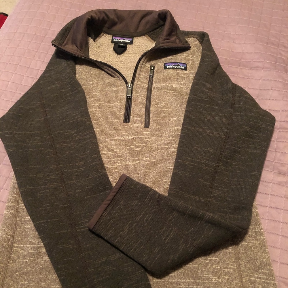 Patagonia mens XS shirt